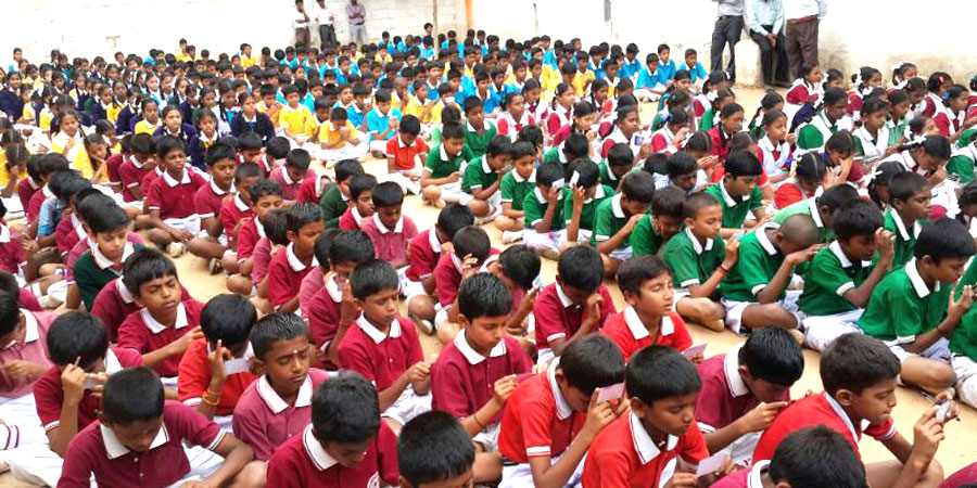 Meditation session organized for Siddalingeshwara High School Magadi Rd, Bengaluru in June'2014